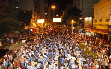 Ensaio na 28 de setembro lota da Unidos de Vila Isabel