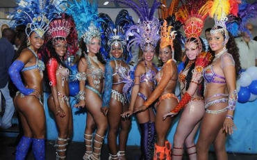 Caprichosos de Pilares Definiu Samba Carnaval 2013