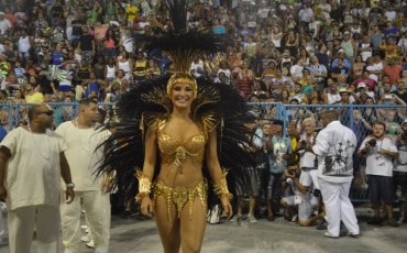 Viagem de Mocidade  Dom Quixote ao Brasil a Mocidade apresenta seu carnaval