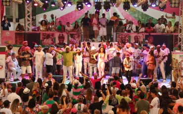 Mangueira retorna com ensaios no Palácio do Samba