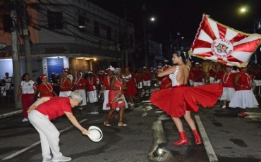 Samba-enredo da Porto da Pedra ganha versão na voz de Antônio Nóbrega