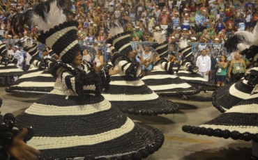 Unidos da  Tijuca mostra novo estilo e mostra seu carnaval